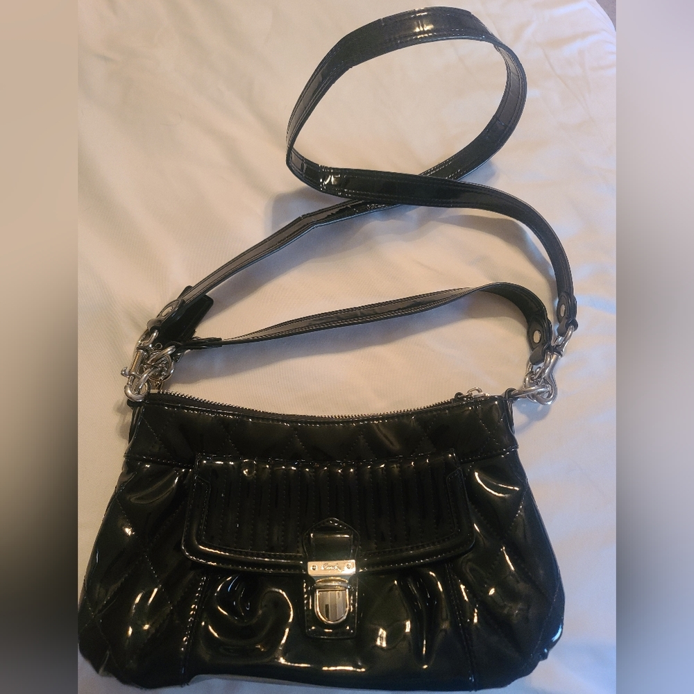 Coach Poppy black patent leather crossbody/Purse